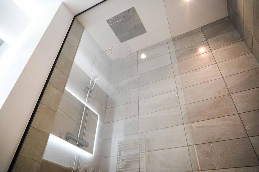 Le Rive Hugo • Elegance & Art De Vivre Apartment Chateauroux Exterior photo